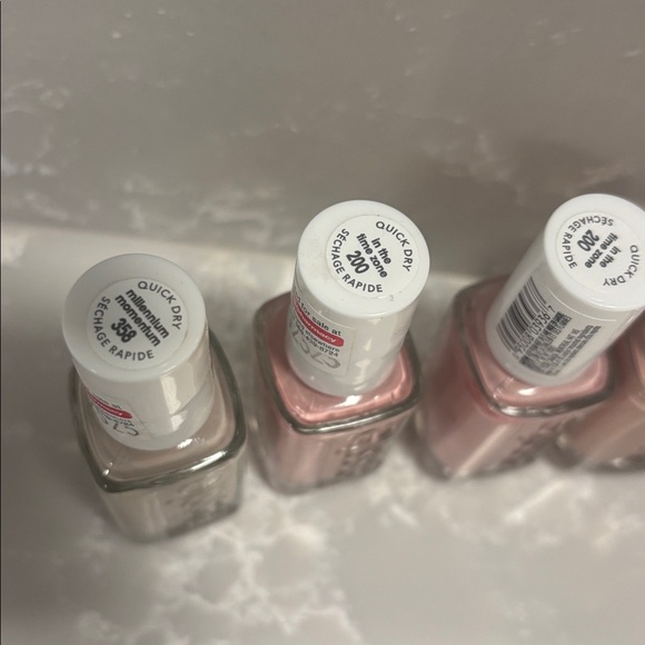 ESSIE nail polish bundle, assorted colors (pink, nude, blue) set of 8 - Picture 4 of 6